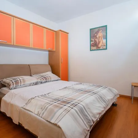 Lägenhet Cozy Kamenita